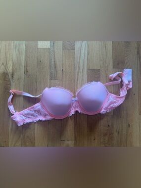 Victoria’s Secret Dream Angels Lined Demi Lace Bra Neon Pink 36C